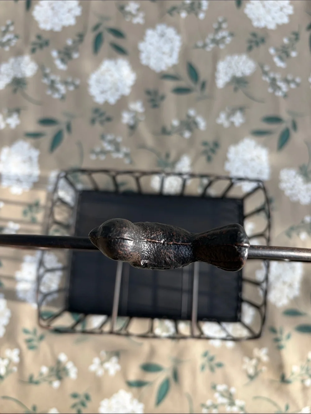 Bird-Top Utensil Caddy
